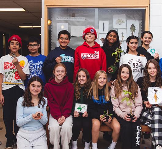 Sarah Lowes and her class posing