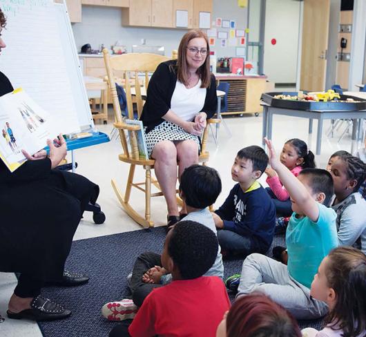 teachers reading to class